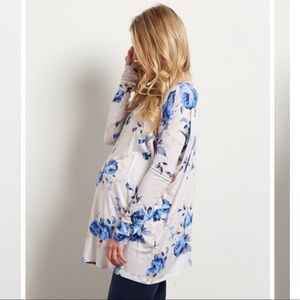 Pinkblush Tops - Pinkblush Ivory Blue Rose Floral Maternity Top Pinkblush Tops - Pinkblush Ivory Blue Rose Floral Maternity Top